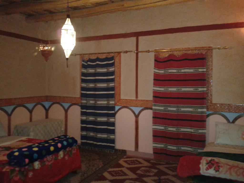 Auberge Kasbah Ait Marghad Tamellalt  Rum bild